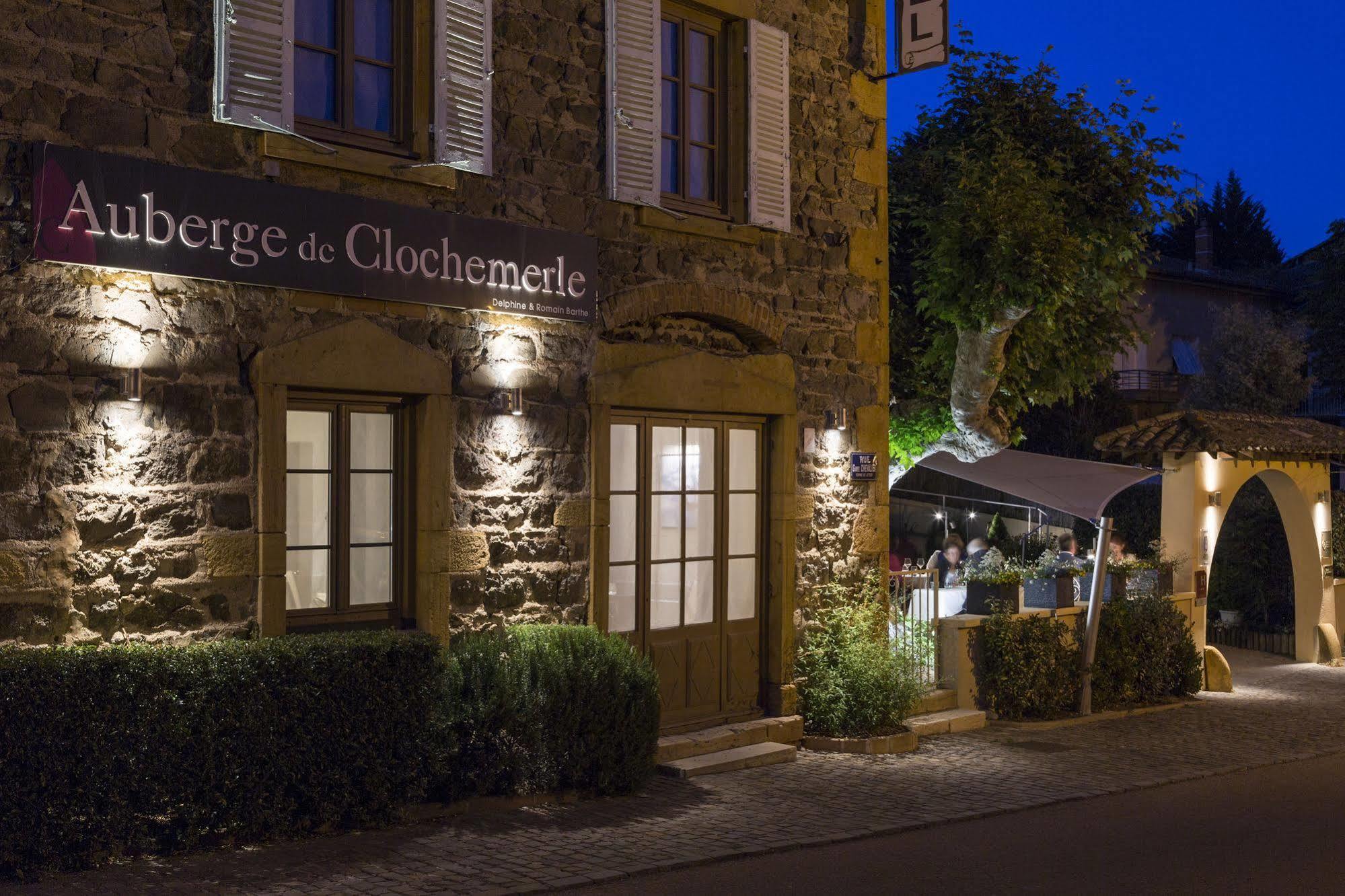 Auberge De Clochemerle, Spa Privatif & Restaurant Gastronomique Vaux-en-Beaujolais Esterno foto